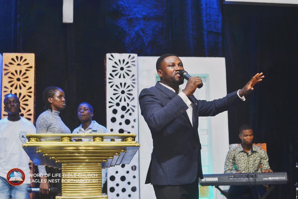 wlbc_phcity's tweet photo. Photo-highlights of today’s Child Dedication &amp; thanksgiving service with PAPA AYO ORITSEJAFOR..

#kings&amp;Priest#
#Sundayservice#
#wlbc_phcity# https://t.co/bedPSyBAmJ