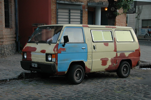 To celebrate hitting 30m mcap, we are giving away an old piece of shit van to a lucky $tech on $avax community member. (pickup only terms and conditions apply).

To qualify, please like and retweet this post.