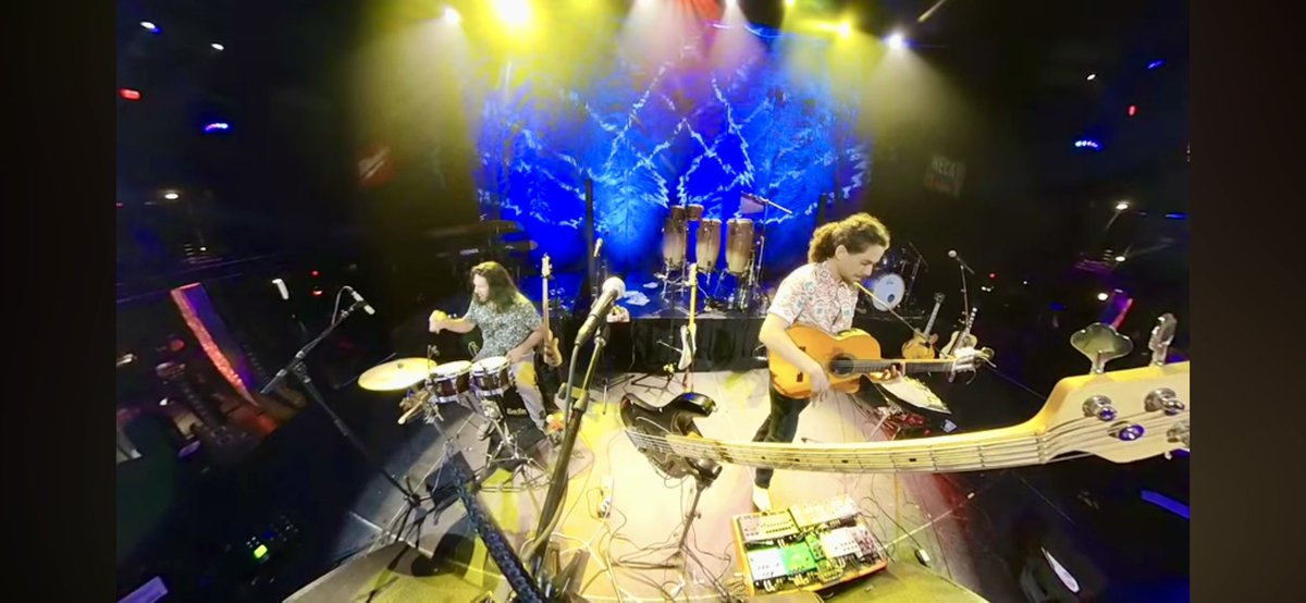 ENLAB_KYOTO's tweet image. EN-LAB.にアメリカ・テキサスから
面白いユニットが来てくれます
日本のミュージシャンに見てほしい

イベント詳細はコチラ
en-lab.net/event-details/…