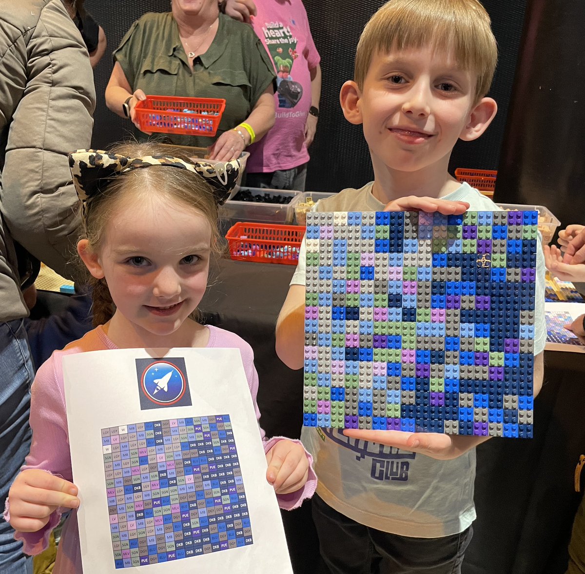 SteveAckling's tweet photo. @spacecentre @Brickishlug @fairybricks Definitely helping with the mosaic for our Grandkids, they loved doing it! 🚀 https://t.co/ueazqWmVsN