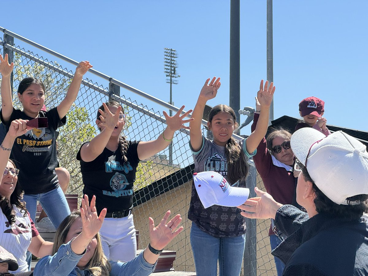 NMStateSoftball's tweet photo. Thank you to our wonderful fans for showing up, soaking in some sun and enjoying NM State Softball!🤠

#AggieUp https://t.co/LUcUM5Tp1c