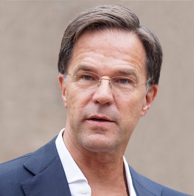 Nederland oorlogen insleuren, de toeslagen-misdaad, het coronabeleid, de JACHT op boeren & miljoenen asielzoekers binnenlaten. Stelling: Rutte had ALLANG in de CEL moeten zitten! Doe een ♥️ & RT als je het eens bent!