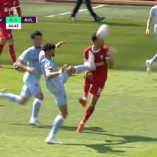 AndresStein05's tweet photo. There is only one team where planting your studs on opponent's players chest is neither a foul nor a red card. Liverpool.
And I'm supposed to think that all calls go in our favor?
#FACORRUPT #PGMOLCORRUPT @FA @FA_PGMOL https://t.co/pJZIPAK26k