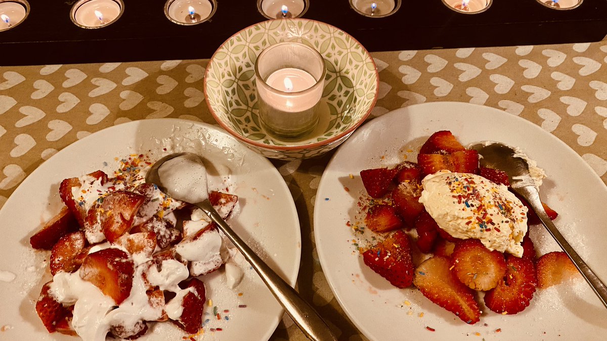 Dorothy Molloy ✍️📜✍️🐊 tweet media