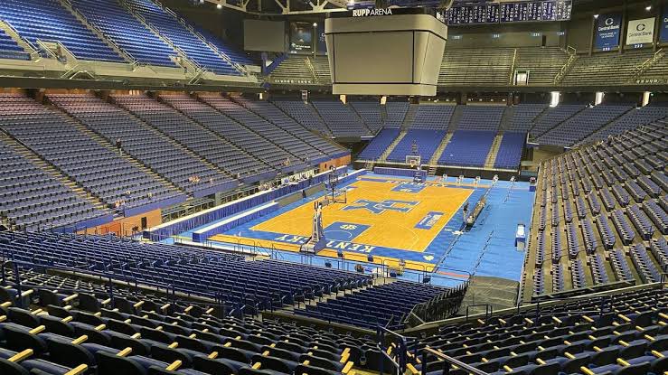 SiteDrakeBrasil's tweet photo. Drake - It’s All A Blur Tour: Big As The What? | Show 69

📅  Data: 10/03
📌  Local: Rupp Arena, Lexington, KY
🏟️  Capacidade: 20.500
🎤  Com: J. Cole
🕐  Horário: 22:00 BRT 

#ItsAllABlurTour #IAAB #BigAsTheWhat https://t.co/mSwp1LTbuq
