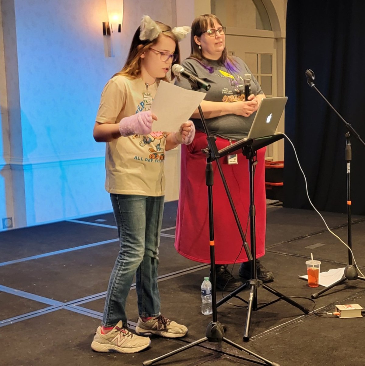 Now performing: MEOWMEME! Tune into the MarsCon 2024 Comedy Music Track! Video: twitch.tv/marscondementia Audio: dementiaradio.org:8027