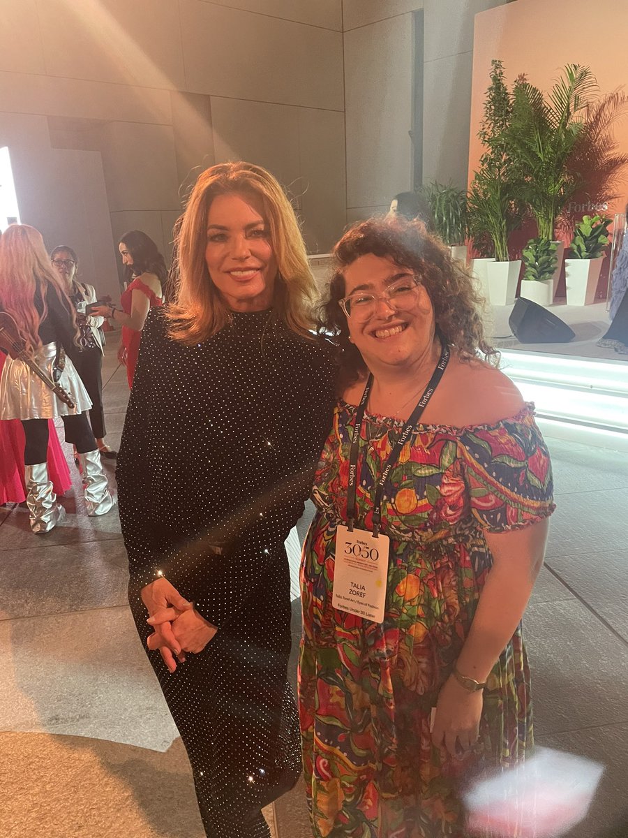 Met the amazing Shania Twain who told me: when you feel that nothing is possible and you don’t know how you are going to make your dreams happen- that is when you need to think like water- find the creativity and manage to find ways around the blocks.