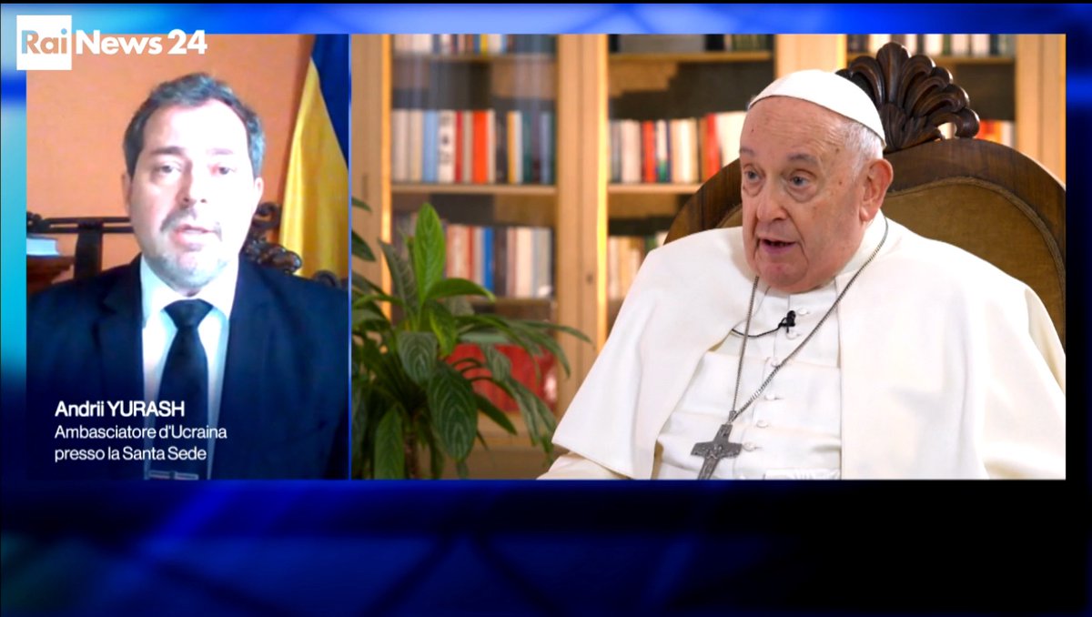 UKRinVAT's tweet photo. Il commento dell’Ambasciatore @AndriiYurash a Rainews24 su parole del Papa Francesco: “L'Ucraina abbia il coraggio della bandiera bianca e di negoziare.”
#StopRussianAgression

➡️ https://t.co/JVHmCIn1Ur https://t.co/bd71Pv2NOP