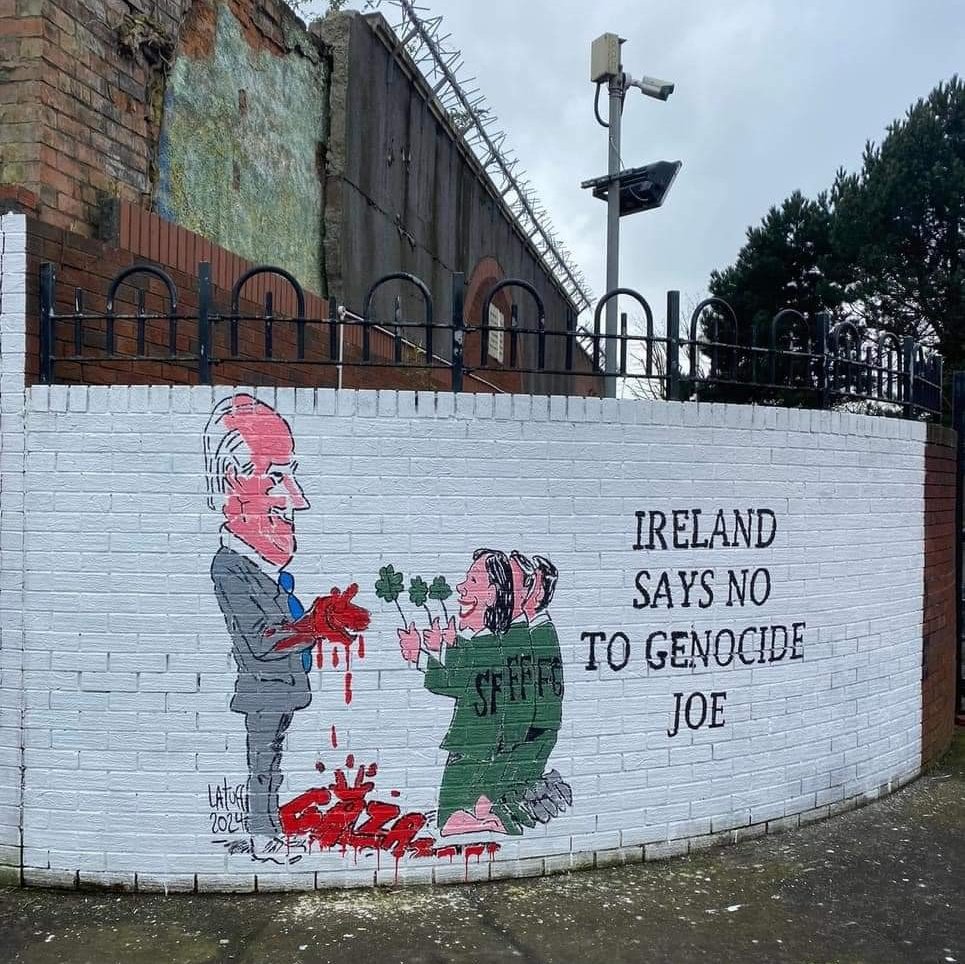 LatuffCartoons's tweet photo. I received with some surprise the news that one of my cartoons converted into a mural in Belfast was defaced. The cartoon in question criticizes the decision of the Irish republican parties Sinn Fein, Fianna Fáil and Fine Gael to celebrate St Patrick's Day with Joe Biden...(cont) https://t.co/xoY6Ig5HM3