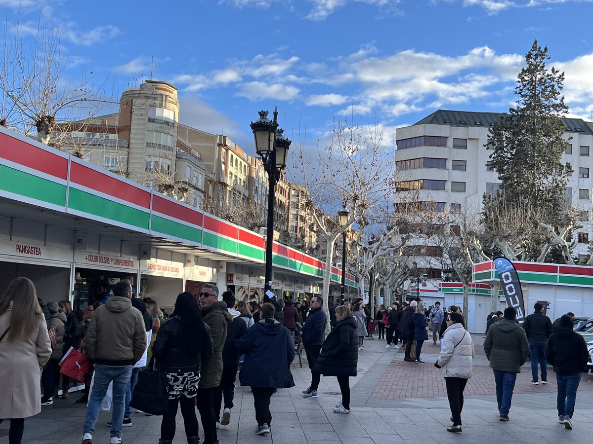 Con gran pena, damos el cierre a la XXII Edición de LOGROSTOCK ‼

El tiempo nos ha respetado y ha sido todo un éxito de asistencia y ventas.
Solo podemos deciros MIL GRACIAS a todos los visitantes👏 

👉logrostock.com

#logrostock #AyuntamientoLogroño #camararioja #Ader