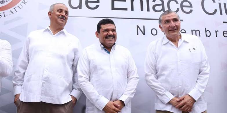 LaDenuncia_Tab's tweet image. "Que nadie se ofenda, pero con nosotros ahora en Tabasco el Poder lo va a tener el pueblo".
#Fragmento del discurso pronunciado hoy por Javier May al registrarse hoy como candidato a Gobernador.