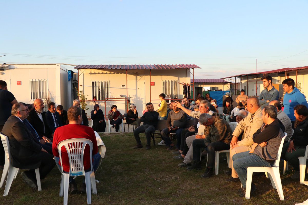 📍Antakya

Koç konteyner kentte vatandaşlarımızı ziyaret edip, sorunlarını ve taleplerini dinledik. Projelerimiz ve Büyükşehir Belediyesini kazandığımız takdirde yapacağımız hizmetlerle ilgili bilgi verdik.

Konteyner kentler sürekli yaşam alanı olamaz!

DAHA İYİ BİR YAŞAM
Senin