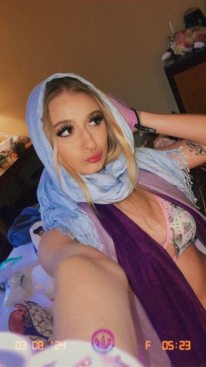 yourvirgobae111's tweet image. My most recent rave piczzz🫧🪐💚 #INZO #EAZYBAKED