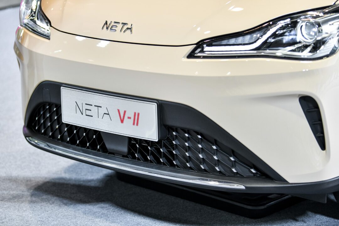_Drivingplace's tweet image. NEW NETA V-II เตรียมเปิดตัวบุกตลาดในงานมอเตอร์โชว์ 2024
#Autonews #ข่าวรถยนต์
#NetaVII #NetaThailand
#Drivingplace #Media #AutoplaceThailand
ฝากกด👍กดแชร์ด้วยครับ 😊
drivingplace.com/drivingplace-c…