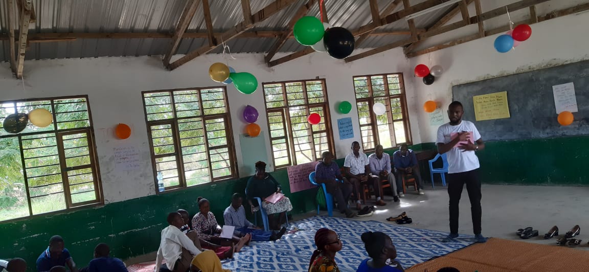 focuscbo's tweet photo. As part of the #FoundationForLearning project funded  by @AKF_EA,we're thrilled to have conducted value-based education sessions for teachers from 25 schools in Samburu Kwale County. Empowering educators to impart not just knowledge but crucial life values to our future leaders. https://t.co/3LfSYRnrzi