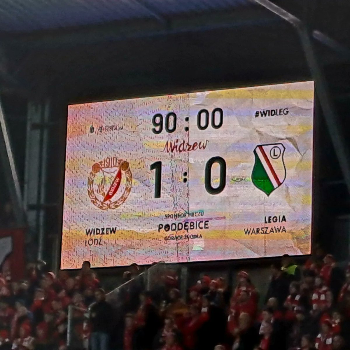 s_grochala's tweet photo. Widzew gra do końca! ZAWSZE! 🇦🇹

Dziękujemy! 

#WIDLEG 
#DumaŁodzi 
#widzewskiszlak https://t.co/0Rf41OKwsO