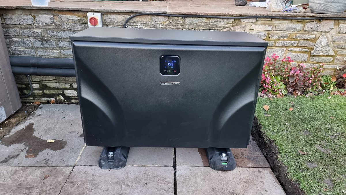 TheSpaDoctor's tweet photo. Our Inverboost Air Source Heat Pumps are now better than ever with a manufacturers 7 year parts warranty.
With ranges from 7.5kw to 135kw in 4 different styles there is a unit exactly suited to your tub or pool.
Contact us for details.
https://t.co/mVb7N8ZoaB https://t.co/BYwS7qL5gR