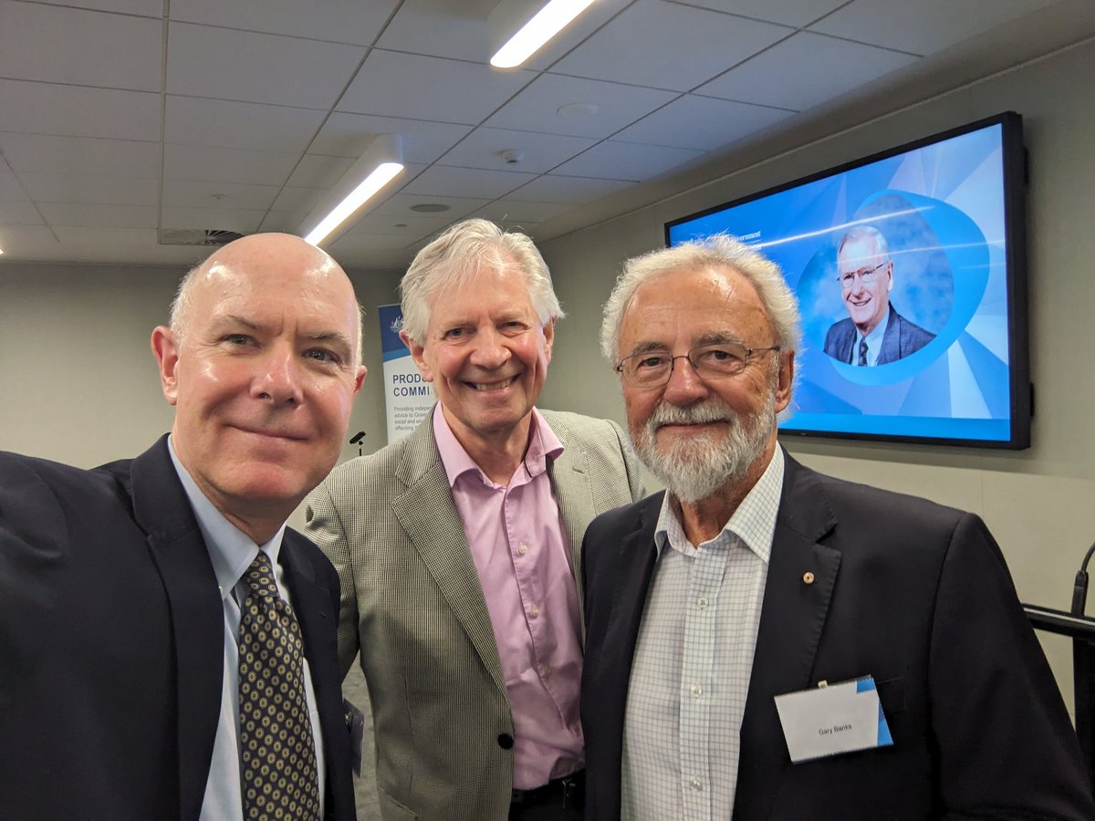 Honored to have given the Snape Lecture at @ozprodcom in Melbourne - every country should have a Productivity Commission! Here with @pwgallagher and fmr chair Gary Banks