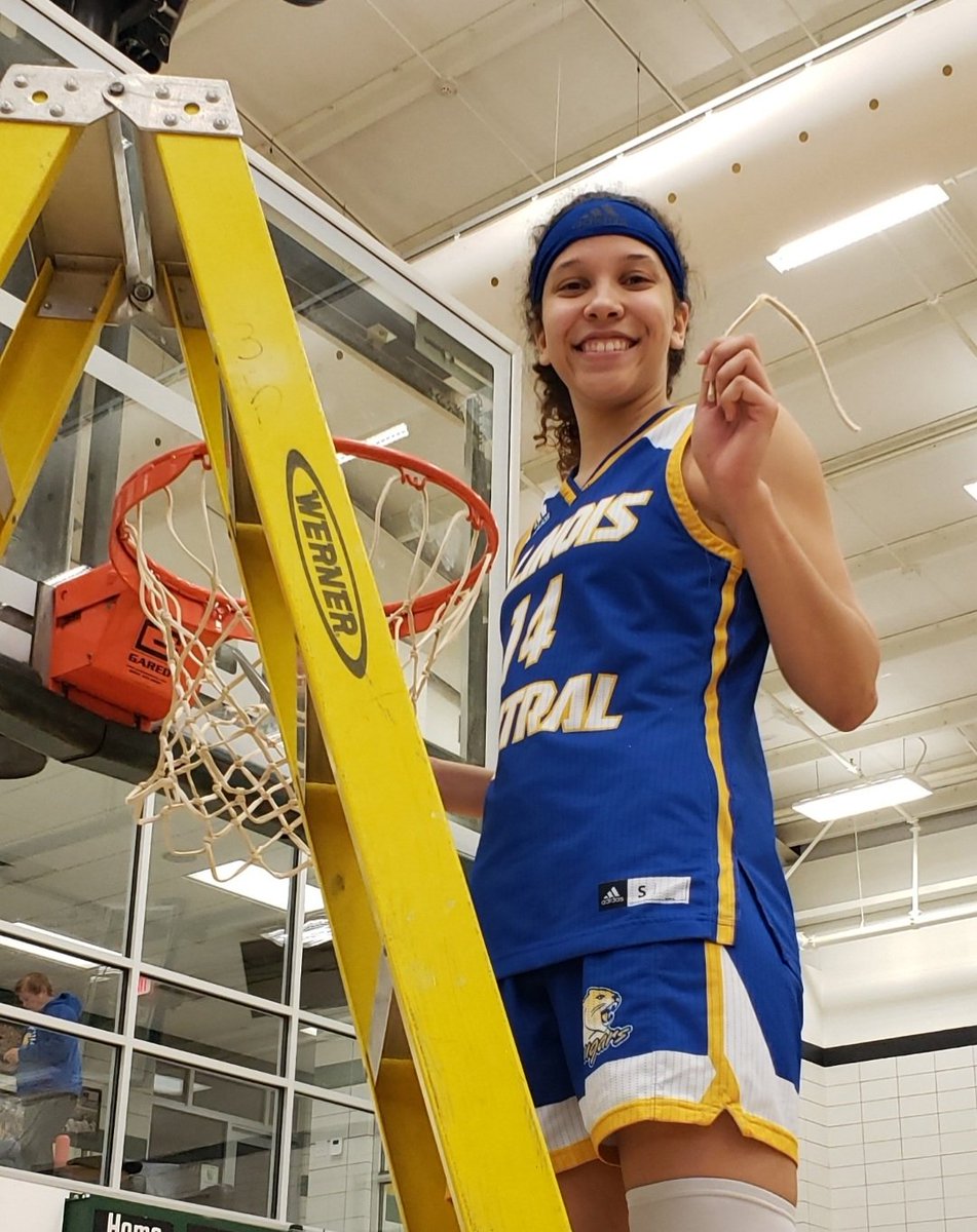 Congratulations to ICC WBB alum @CCmac14, GLVC Regular Season Champ, and now GLVC Tournament Champion with @LewisWBBall!! @MHS_gbasketball