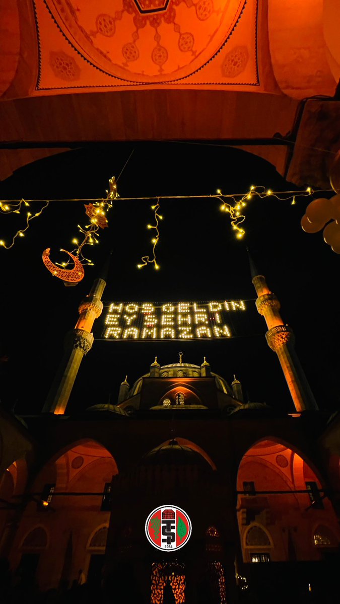 Turgutlusporklb's tweet photo. Hoş Geldin 11 Ayın Sultanı Ramazan

Tüm İslam Aleminin Ramazan Ayı Mübarek Olsun. Ramazan ayının tüm insanlığa sağlık, huzur ve mutluluk getirmesini dileriz.

#Ramazan https://t.co/T6vPzg1uIN