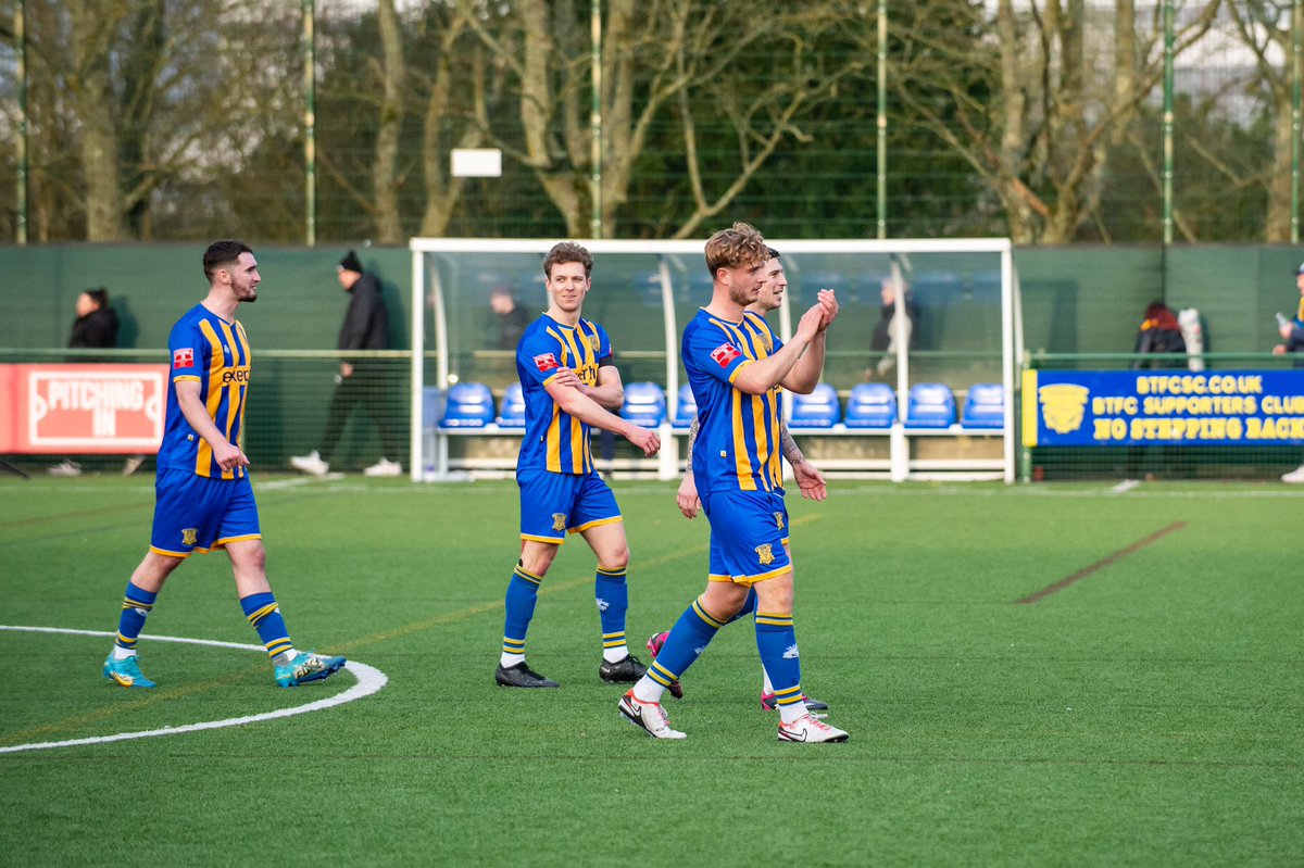 scottarmsworth's tweet image. It’s been a long 8 weeks but felt so good to be back out there in yellow and blue yesterday, playing infront of our incredible fans 💛💙 UTS @Basingstoke_FC