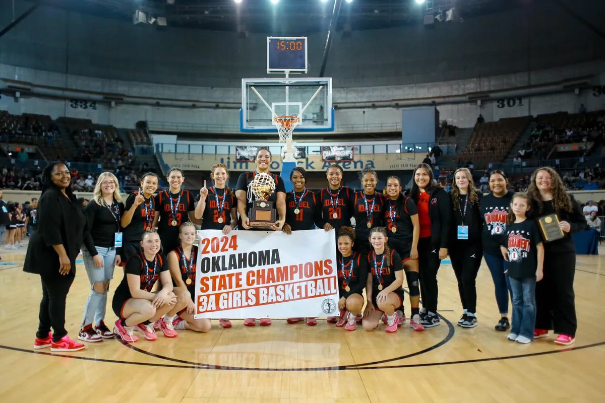 Mary Carden tweet media