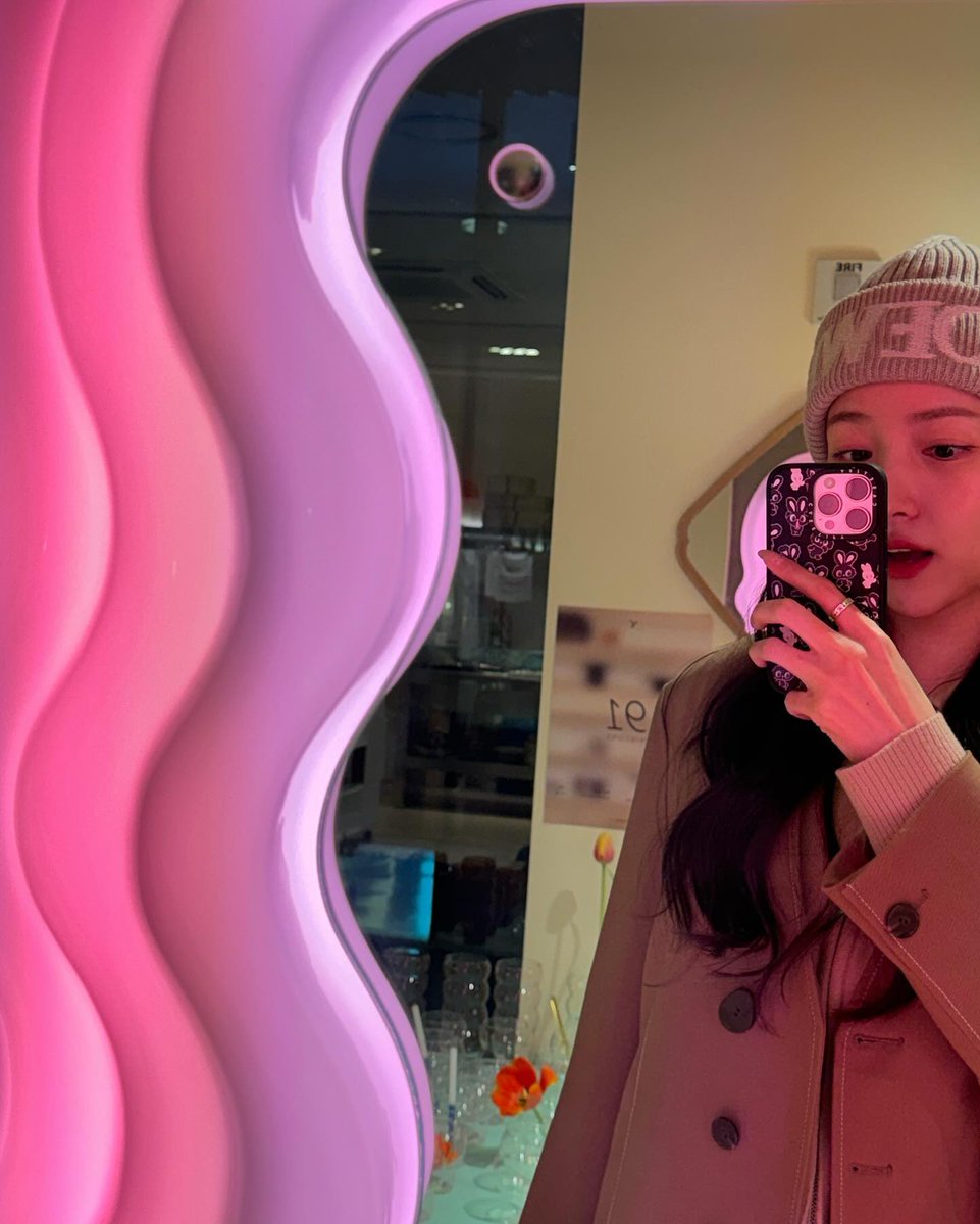 KIM SOWON BRASIL tweet media