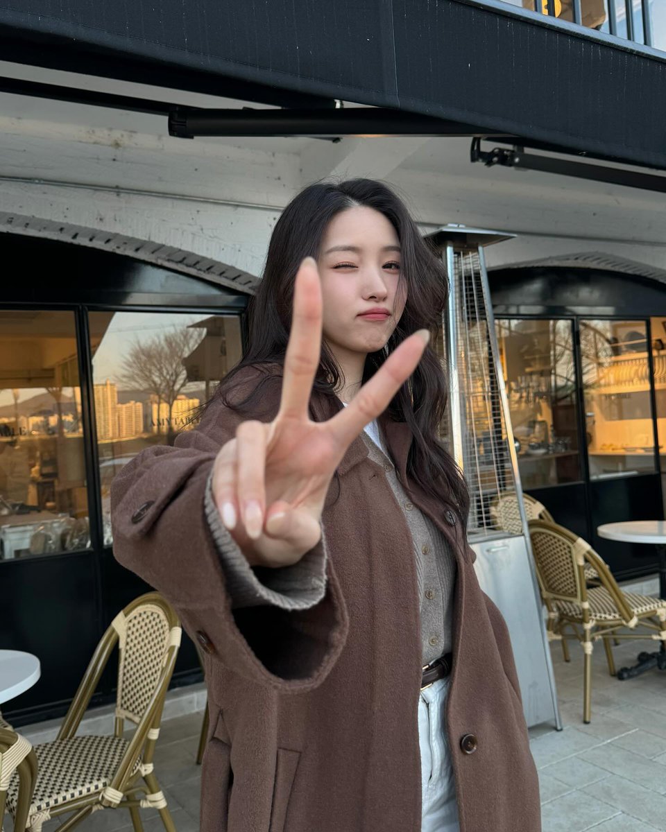 KIM SOWON BRASIL tweet media