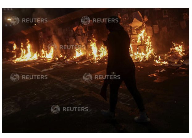 Les comparto algo de mi trabajo el #8M 
Miles de mujeres tomaron las calles de la CDMX para exigir una vida libre de violencia y acoso. En México la violencia machista asesina a alrededor de 10 mujeres diario. 
Asignación para Reuters #8m #feministas #8mlatinoamerica #feminismo