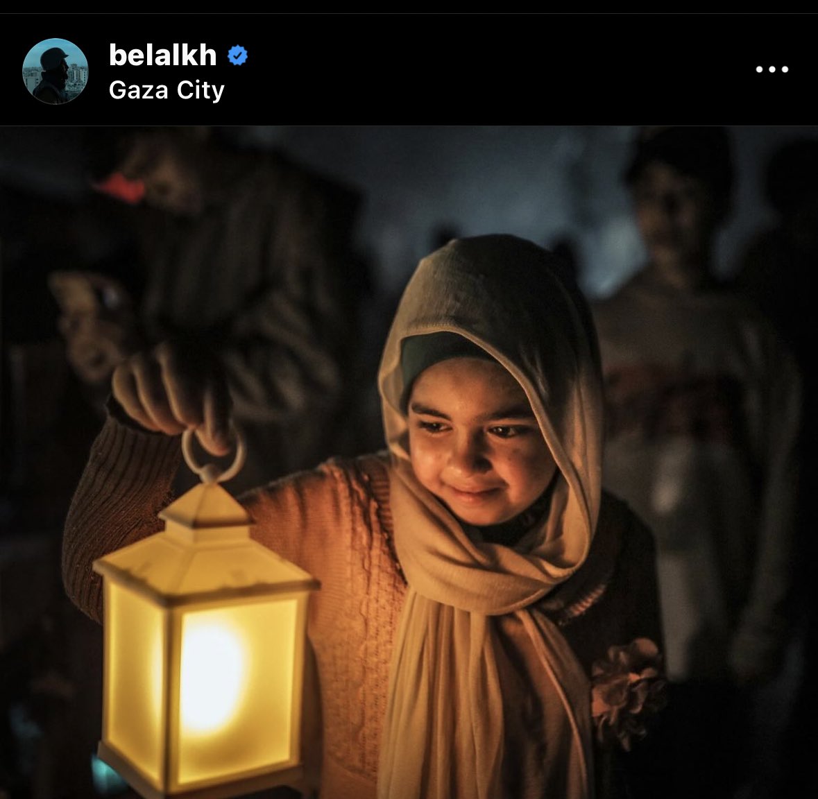 missfalsteenia's tweet photo. Ramadan Mubarak to the beautiful people of Gaza 🤍 https://t.co/ckFmCDu1bU