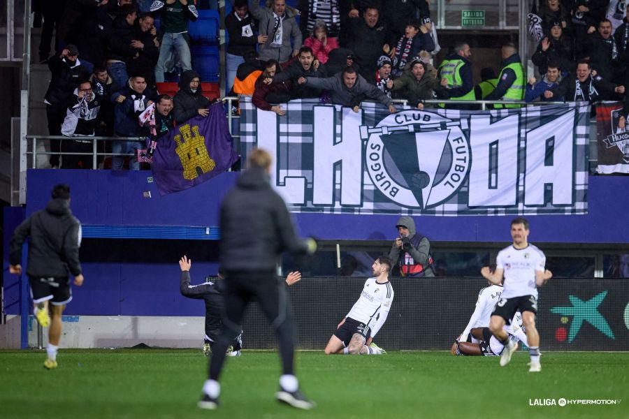 𝙇𝙖 𝙦𝙪𝙚 𝙝𝙚𝙢𝙤𝙨 𝙡𝙞𝙖𝙙𝙤  

Quedan 12 finales 🔜

El Plantío tiene que arder, blanquinegros 🔥

Os esperamos 🫂

#SomosBurgos