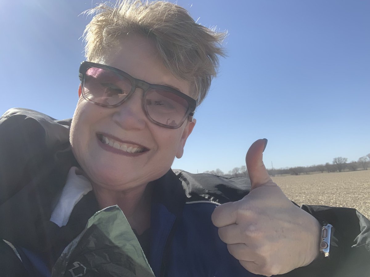 redbootsbaby's tweet photo. When you’re fighting the Sunday Scaries, which also happen to be the “day before Districts dreads”, there’s nothing like some fresh air to clear the mind & calm the soul. #MHSspeech #NGEE https://t.co/IOjSNRb8td