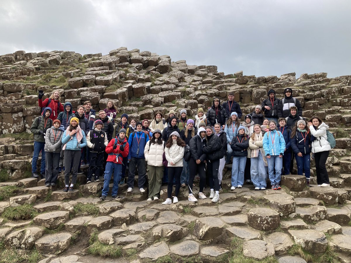 fslmfl's tweet photo. Lovely day at the Causeway on Friday with the German exchange pupils 🇩🇪🤩 https://t.co/TFd2g9pQ6j