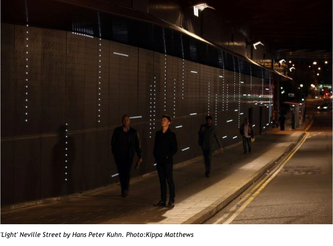 sueMAAP's tweet photo. As Hibiscus Rising was being installed in one part of Leeds, in another, the major installation 'A Light and Sound Transit' by Hans Peter Kuhn was being decommissioned. 15years apart, these artworks could not be more different - but a line can be drawn between them. https://t.co/haXFWrlNzl