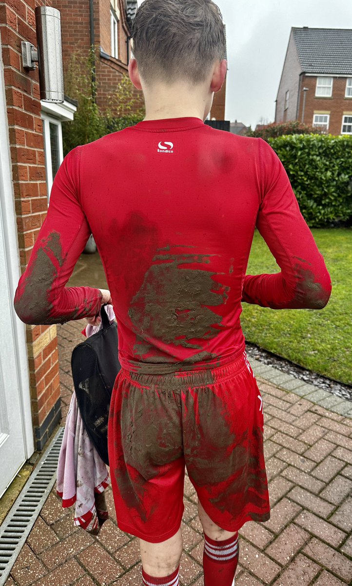 Well done to the Corinthian boys today, great 3-1 victory, some lovely passages of play in terrible conditions! Very proud of all the boys, showing great teamwork and determination!!