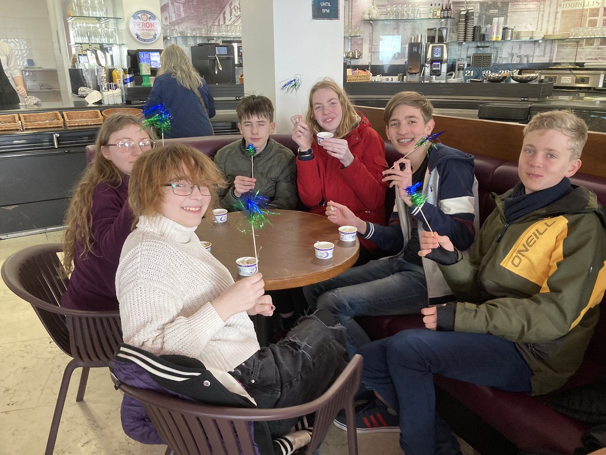 fslmfl's tweet photo. And we even had time for treats in Portstewart 🇩🇪🍦😋 https://t.co/RUouknTYNV