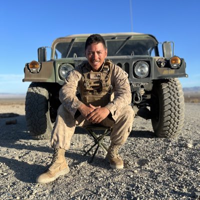 geneoue's tweet photo. #NewProfilePic https://t.co/Ys1OxTclmw