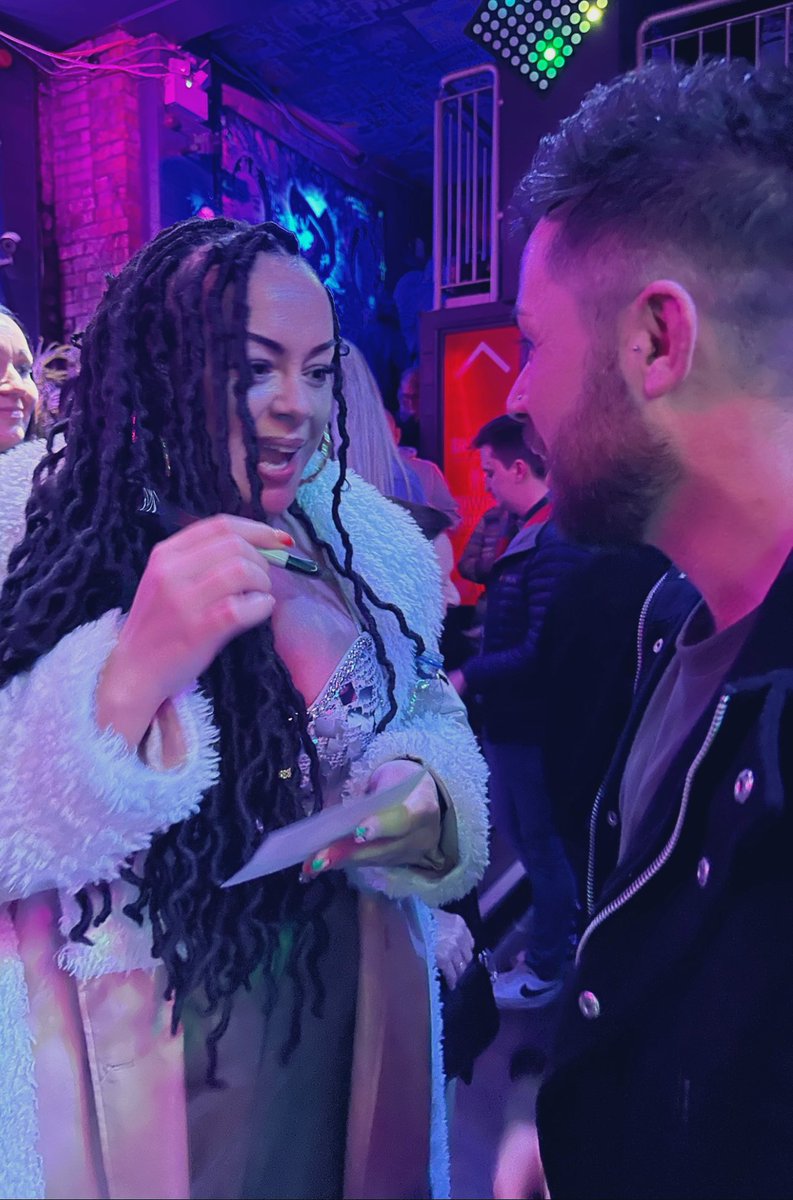 DaryllJames's tweet photo. Seeing @AleighciaSings last night was absolutely amazing and I’m so glad she signed my art card. Starting off her #windrushbaby tour and I wouldn’t have missed it for the world! ❤️ https://t.co/JezeoTcIUR