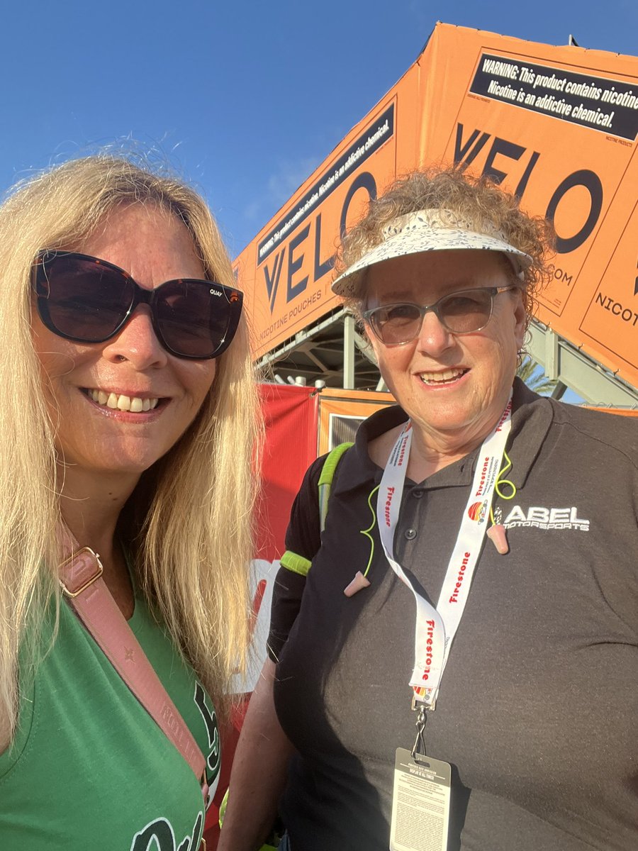 furluvcats's tweet image. So nice seeing you today @CkyLady ! #GPStPete