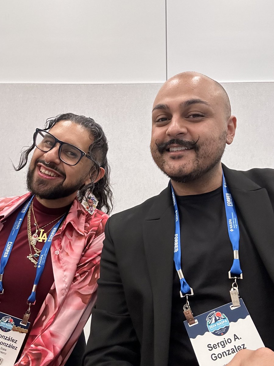 Starting off at <a href="/NASPAFaculty/">NASPA Faculty</a> Emerging Faculty Leaders Academy (EFLA) with my sis @Dr_ADJ_Gonzalez! 💖🥹 #jotería 

<a href="/DUSchoolofEd/">School of Education</a> 
<a href="/HEALFresnoState/">HEAL - Fresno State</a>