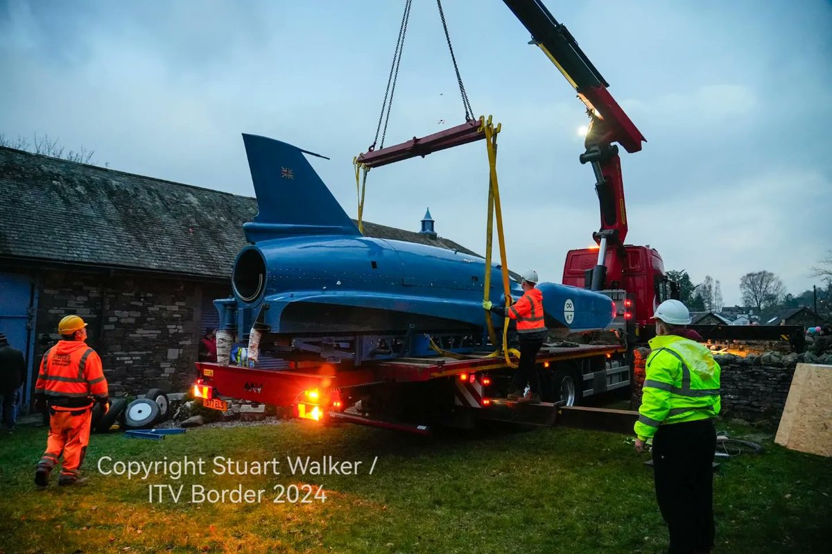 StuWalkerPhotos's tweet image. Donald Campbell's Bluebird K7 returns to Coniston.