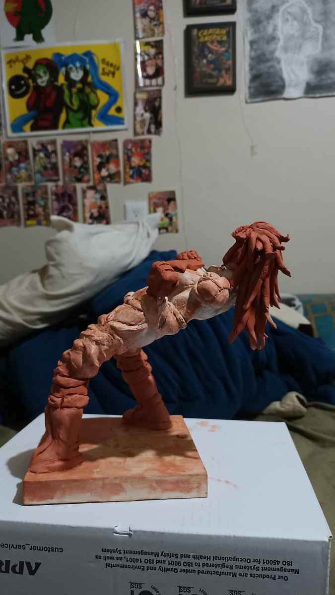 MACHAPEROW's tweet photo. Una tarea de la uni me pidieron que hiciera una escultura del cuerpo humano, así que aproveche e hice un oc que tenía guardado!
Es una oc la cual aún no muestro al público pero veré si les pasó un diseño más o menos detallado para comprar como es
#LFTAngelo #artist #sculture #oc https://t.co/PWdgeJpnQJ