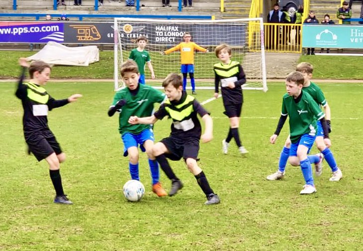 🏟️🏆 HALF-TIME SCHOOLS FOOTBALL Saturday's match saw current holders Walsden take on @SalterhebbleSch The first semi-final of the competition was well competed by both teams and Salterhebble got the goals to advance to the final. Well done to both teams.