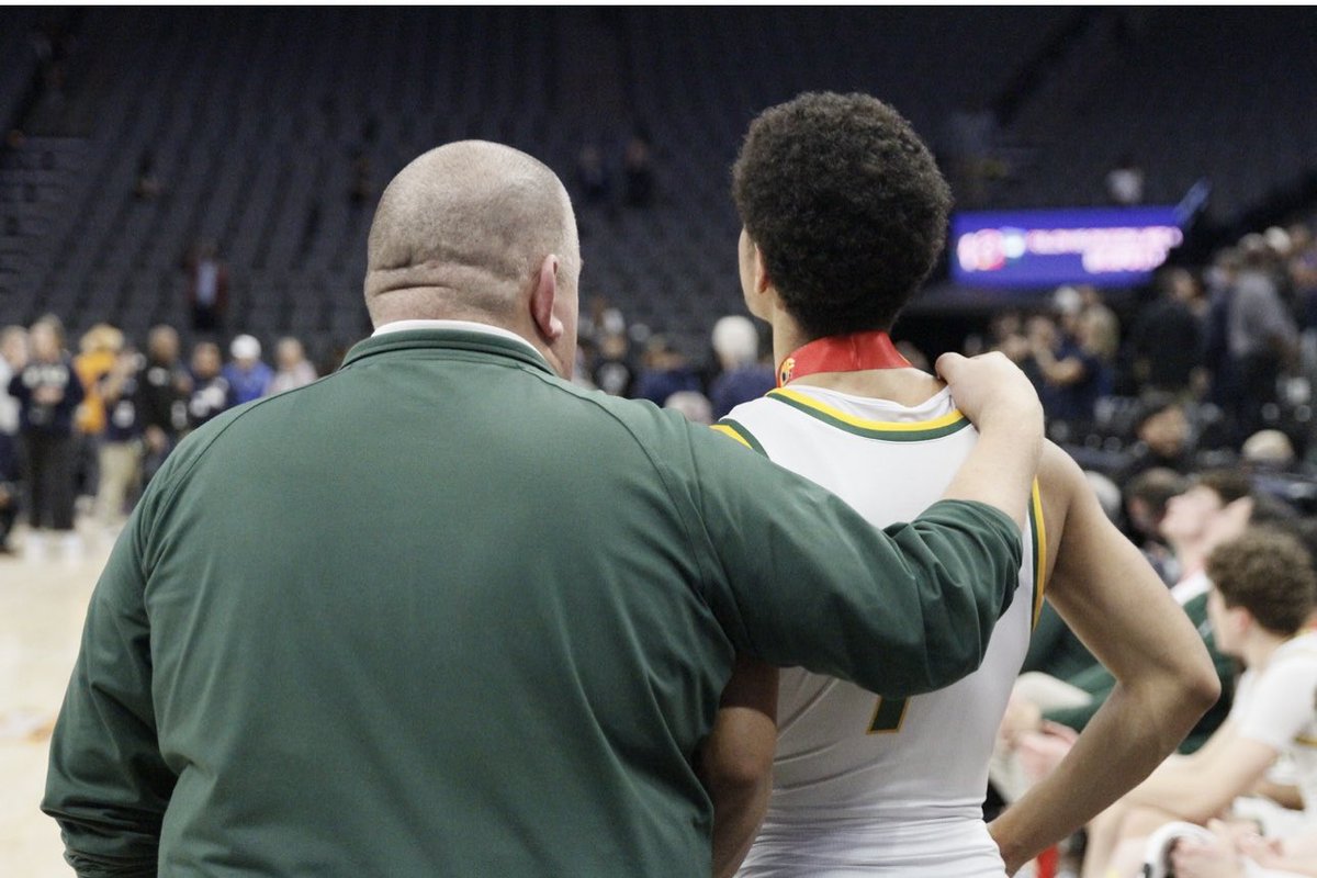 BasketballSrv's tweet photo. An amazing season that is not going to be forgotten for a very long time. 29 wins, Damien Gold Champs, EBAL League Champs, NCS Open participant, Nor Cal Champions and State Runner-Up. Not bad for a public school filled with guys who have grown up together. Go Wolves and #Believe https://t.co/od0QvdgBjo