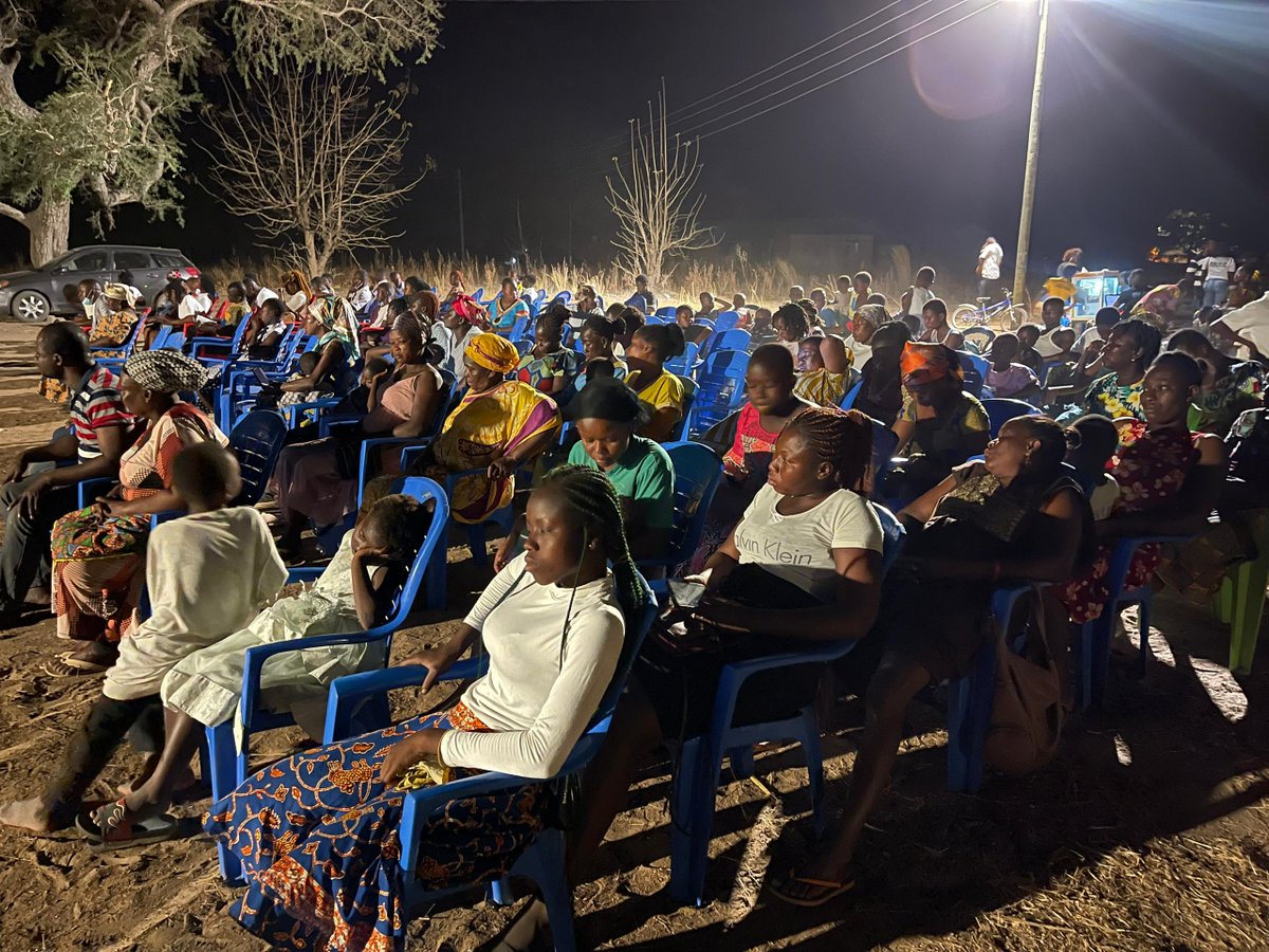 350GROC's tweet photo. From Kukurantumi to Navrongo, witness the impact of 350 GROC's initiatives in Ghana. The documentary launch marks a pivotal moment in the journey towards a sustainable and resilient future. #RE4C #PowerUp #PowerUpGhana https://t.co/T6RsxvZL9H