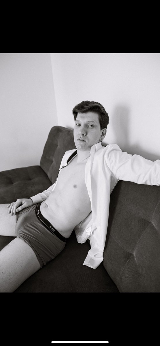 Hey
Photo <a href="/I_KnowWhatUWant/">Warsaw Photographer 🧜‍♂️📸</a>