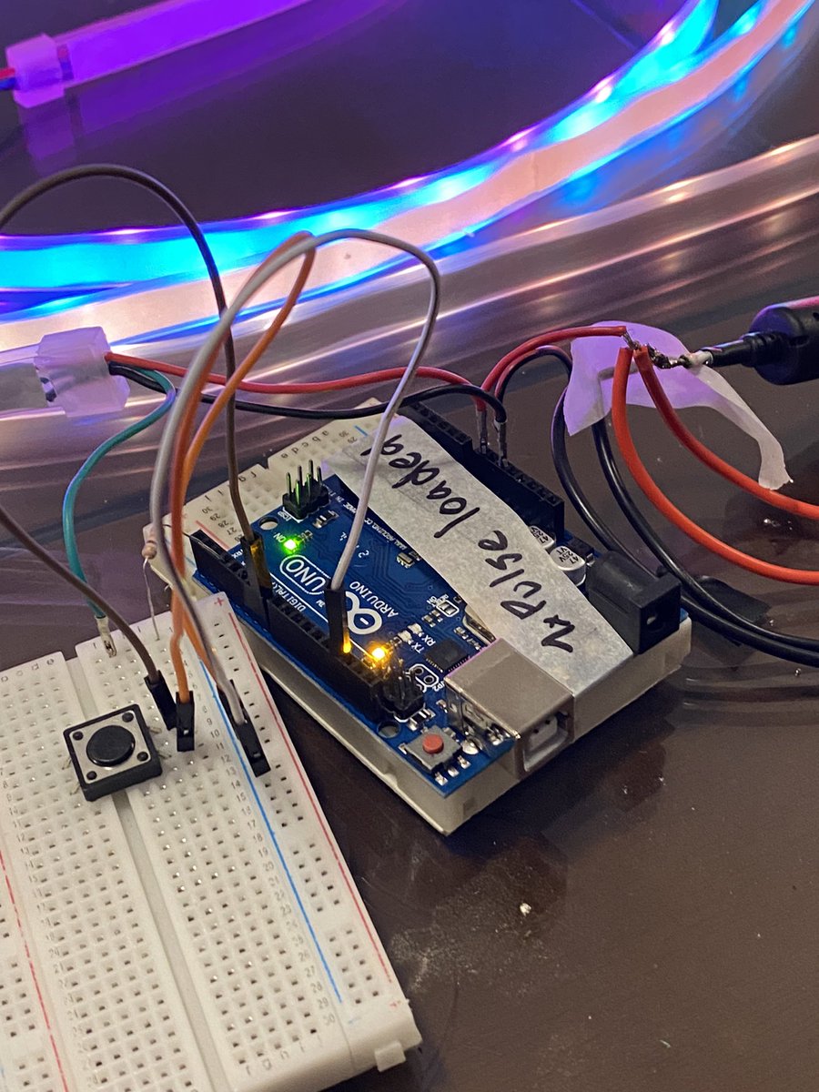 jreb22_'s tweet image. Preparing decorations for #StPatricksDay 🤩🍀 for an interactive hallway board (all safe, no worries) ⭐️ I love doing stuff like this!
➡️ Made with @arduino UNO board and the #FastLED library