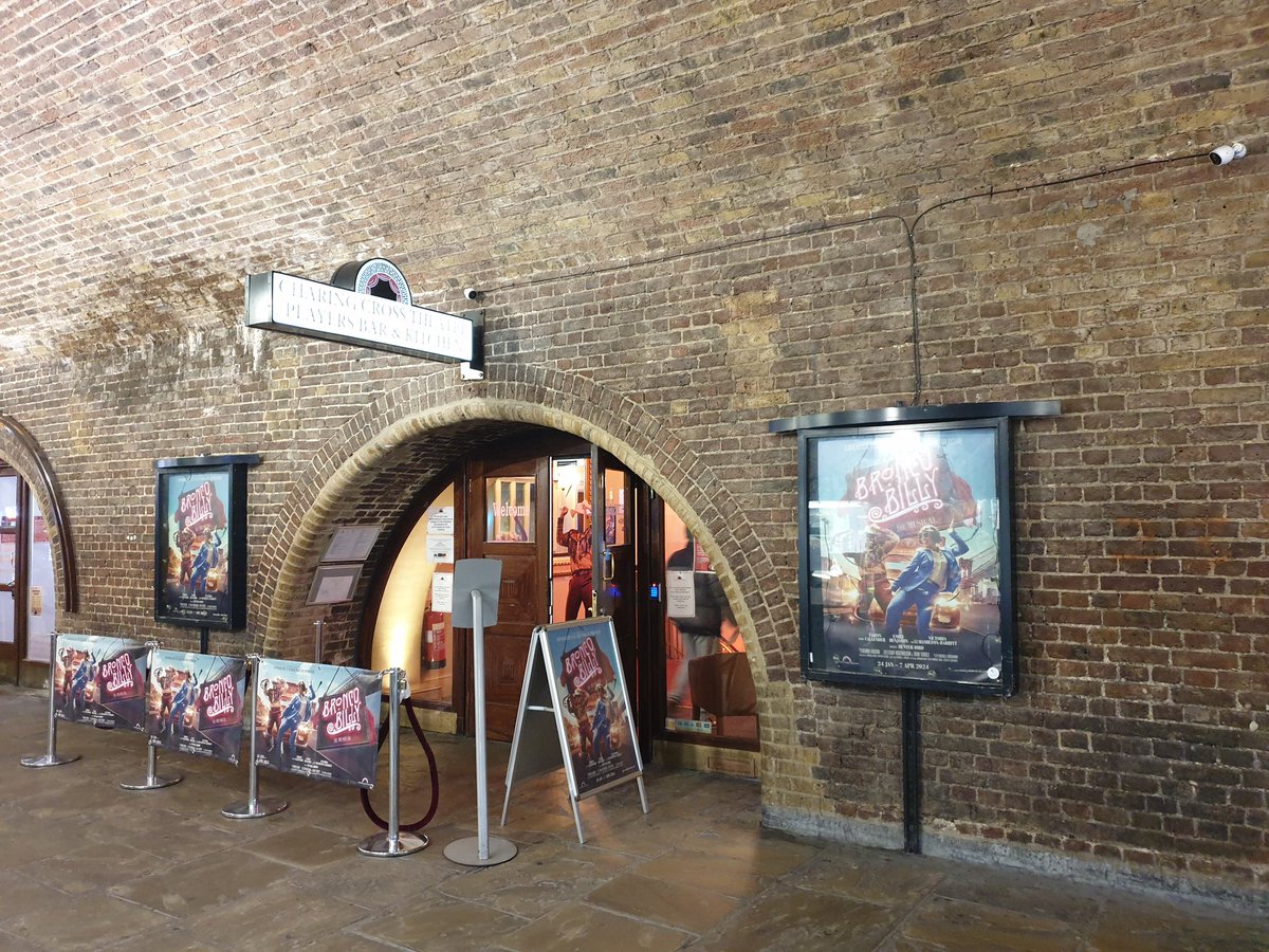 Ralph_is_Happy's tweet photo. Final show Thursday of this visit was @broncobillyshow at @Charingcross - new theatre to me under the Arches.

Not sure what to expect but really good, nice mix of comedy, singing &amp; acting Wow @VixHamBarritt, knockout performance, been few years since @murderballadldn &amp; others🙏 https://t.co/0X2Vu8kfn2