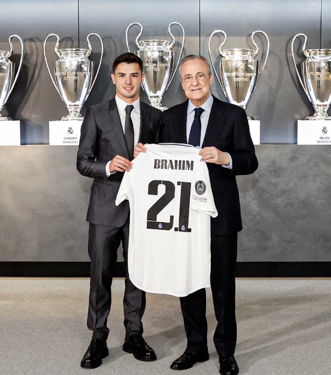 Badro_Ma's tweet image. السبع لي غادي يزكل بيلانتي في الدقيقة 89 سنة 2025 🫡🇲🇦