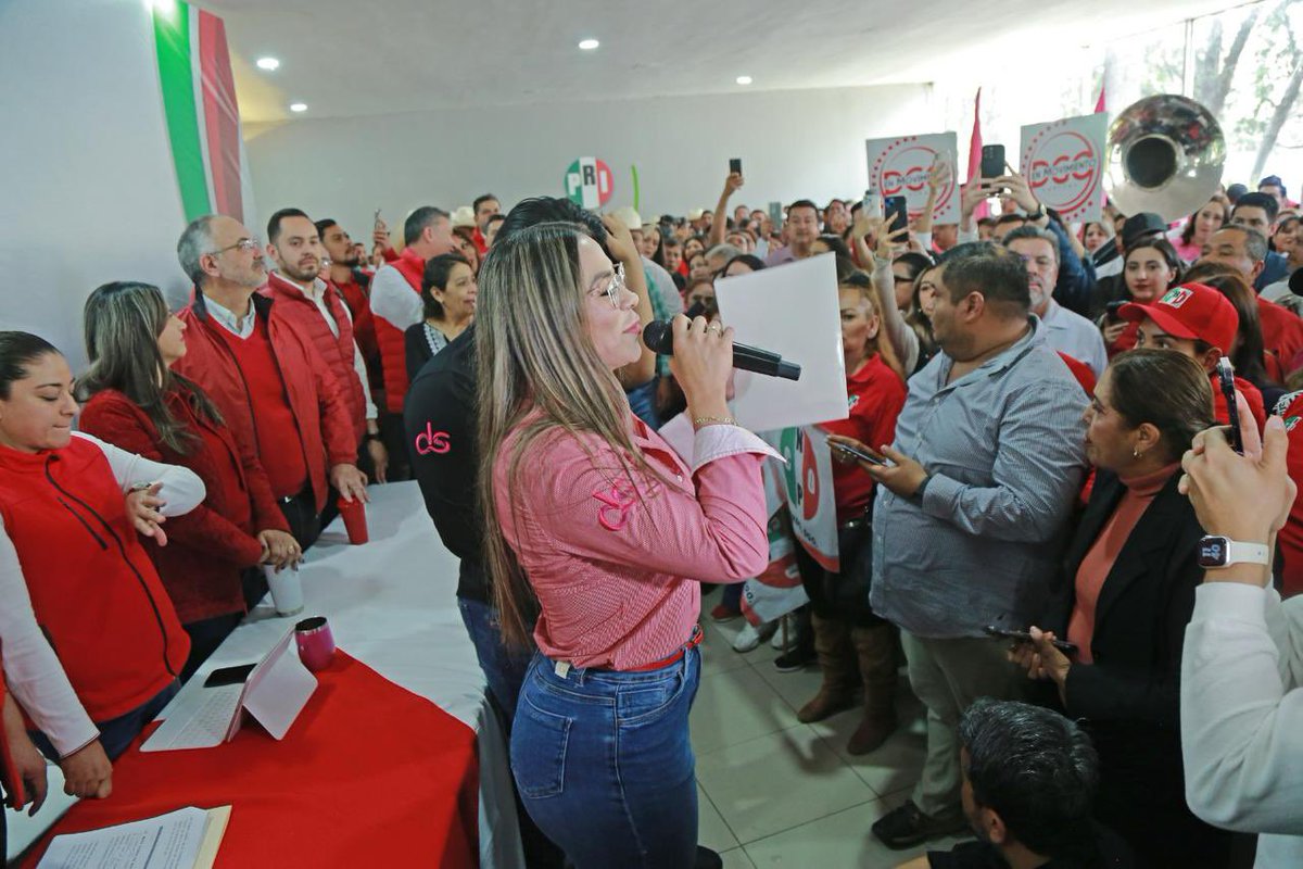 Dany Soto tweet media